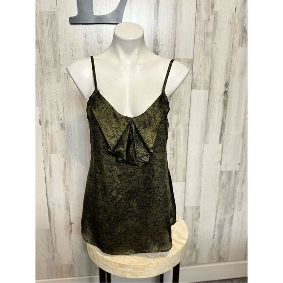 Lush green tank top size large - Picture 2 of 9